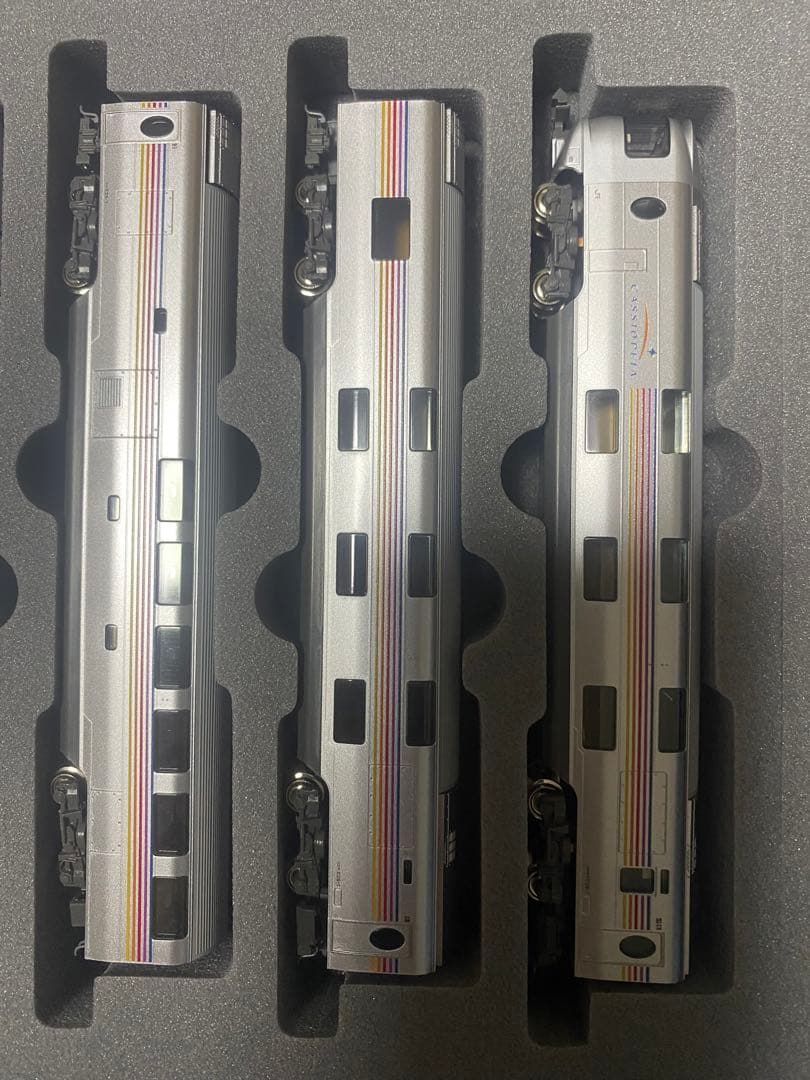 全車純正室内灯付き！　KATO 10-1336 E26系「カシオペア」12両