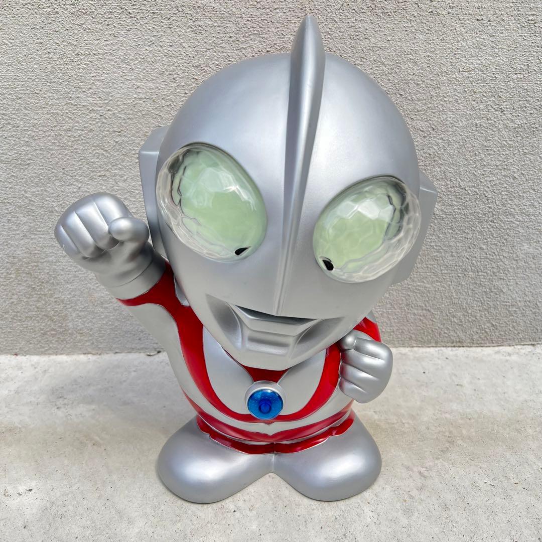 激レア ウルトラマン貯金箱 Runa製