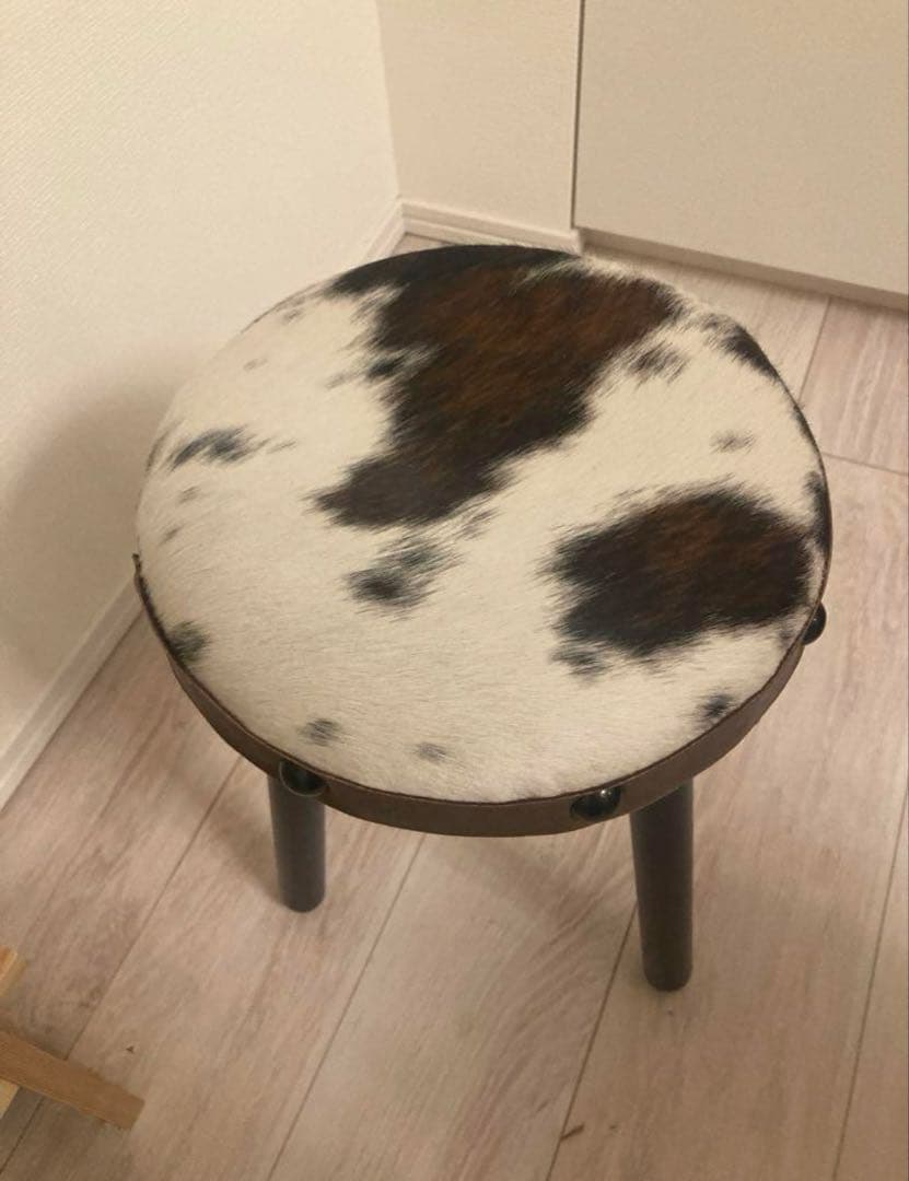 FILL THE BILL スツール