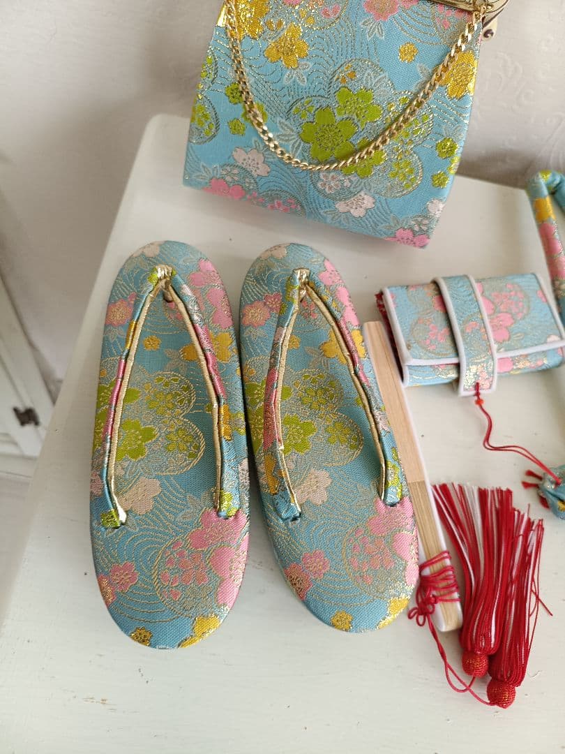 新品着物☆クリーム色大きな花模様着物☆作り帯フルセット