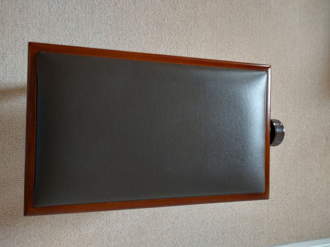 ギター専用椅子　現代ギター　マホガニー　GGS-III　GGS-STANDARD