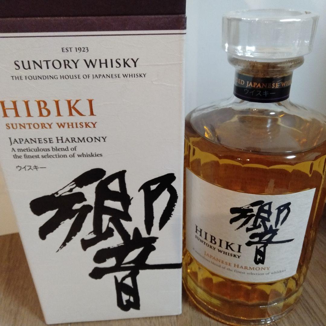 サントリー響　ジャパニーズハーモニー　700ml 箱有 響 ジャパニーズハーモニー マスターズセレクト 意匠ボトル 43度 700ml