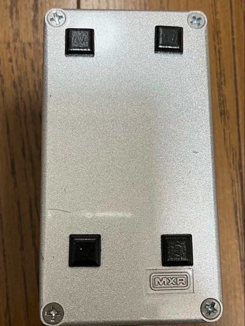 弦楽器 super badass distortion MXR