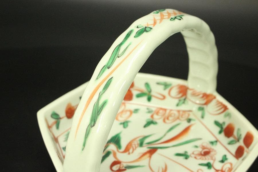 奥田穎川写 赤絵 手付鉢 三浦竹泉作 在印(ZE614)