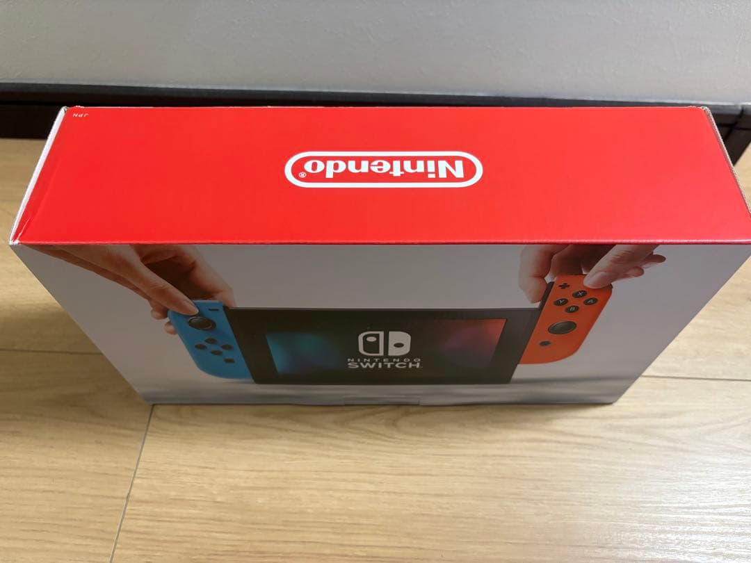 Nintendo Switch 青/赤 Joy-Con