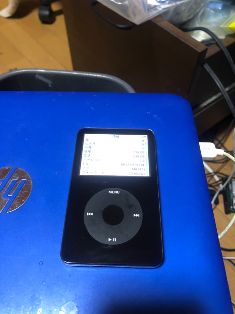 iPod Classic 第5世代SSD化256GB 電池新品 - メルカリ