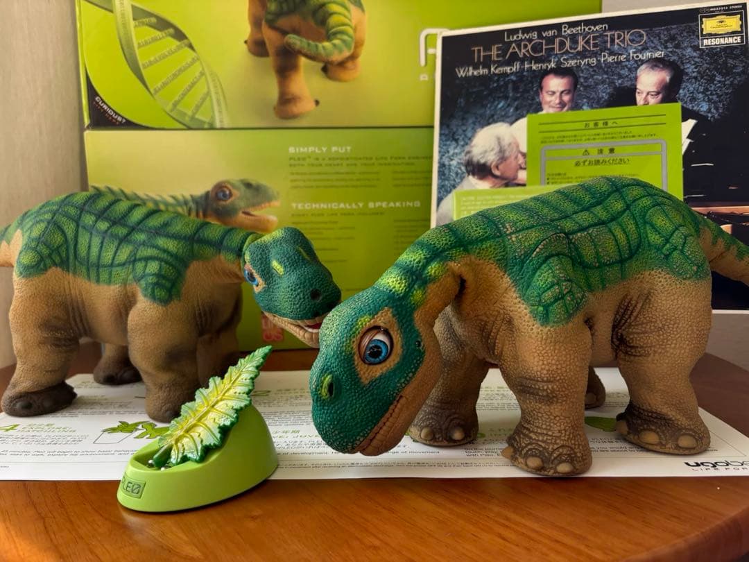 PLEO 恐竜ロボット 自動動作