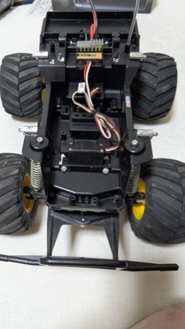 VANESSA LUNCH BOX ラジコンカー