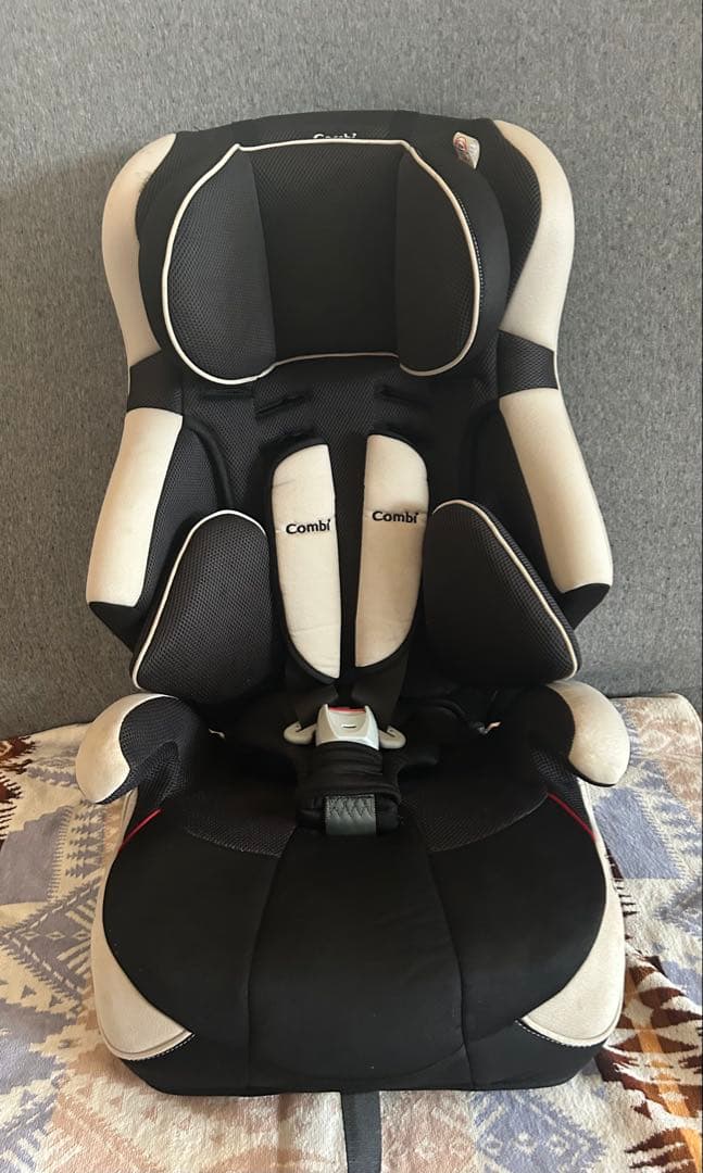 コンビ チャイルドシート ジョイトリップ EG GA ブラックメッシュ
