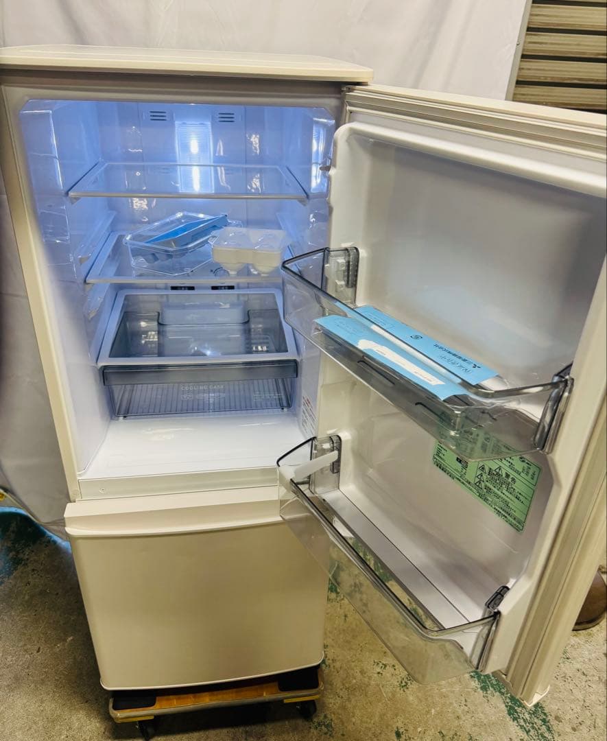 12h39 三菱 146L 冷凍冷蔵庫 MR-P15J-W 2024年製