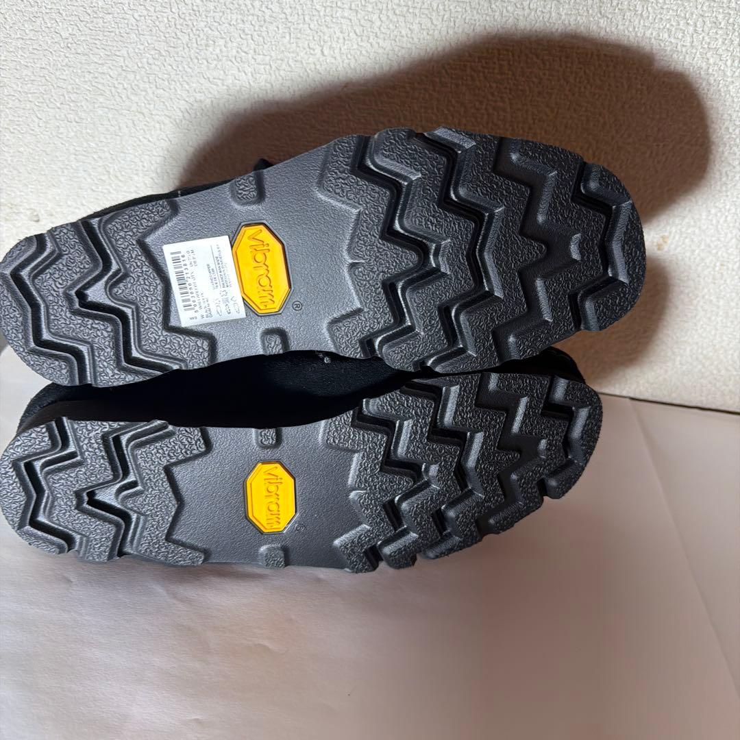 クラークス　ワラビー　ゴアテックス25.5 未使用品　新品