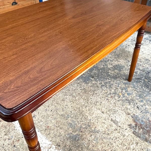 ジャパンビンテージ　ダイニングテーブル　コロニアルデザイン　日本製