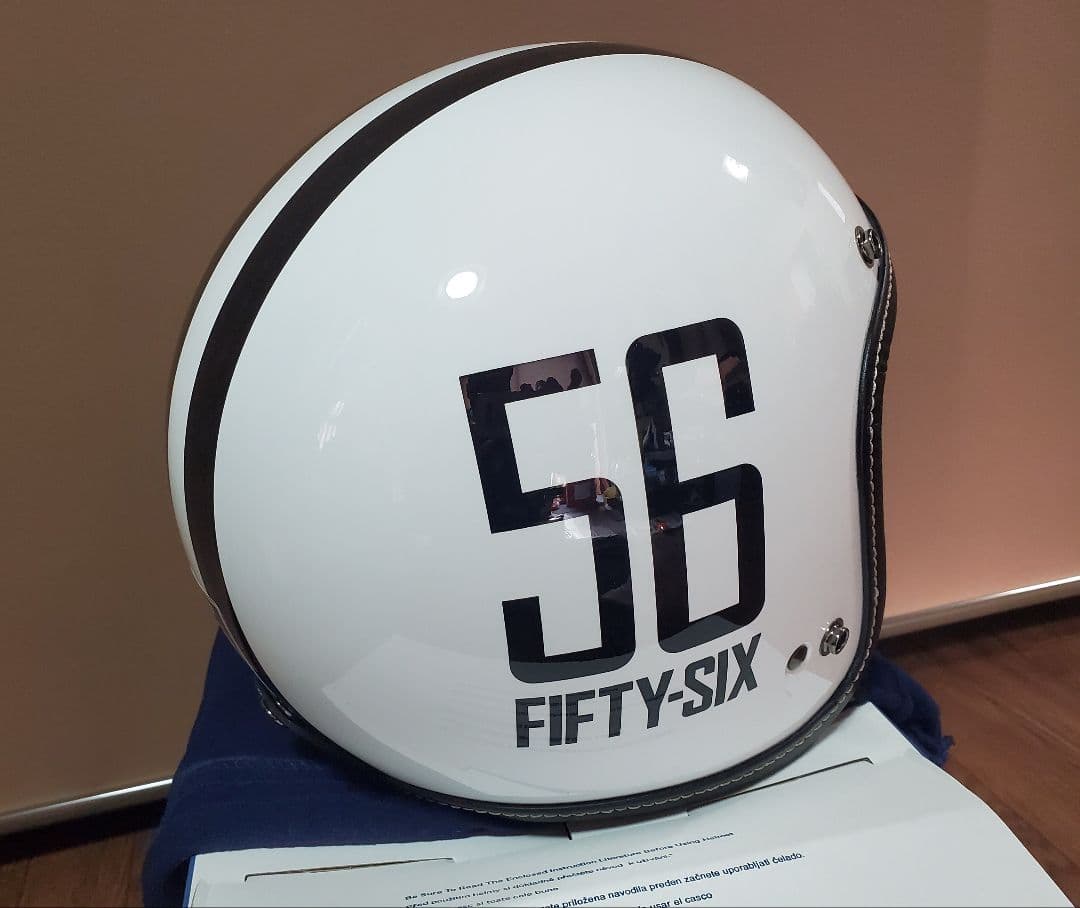 未使用 arai classic air 56design 59-60cm L