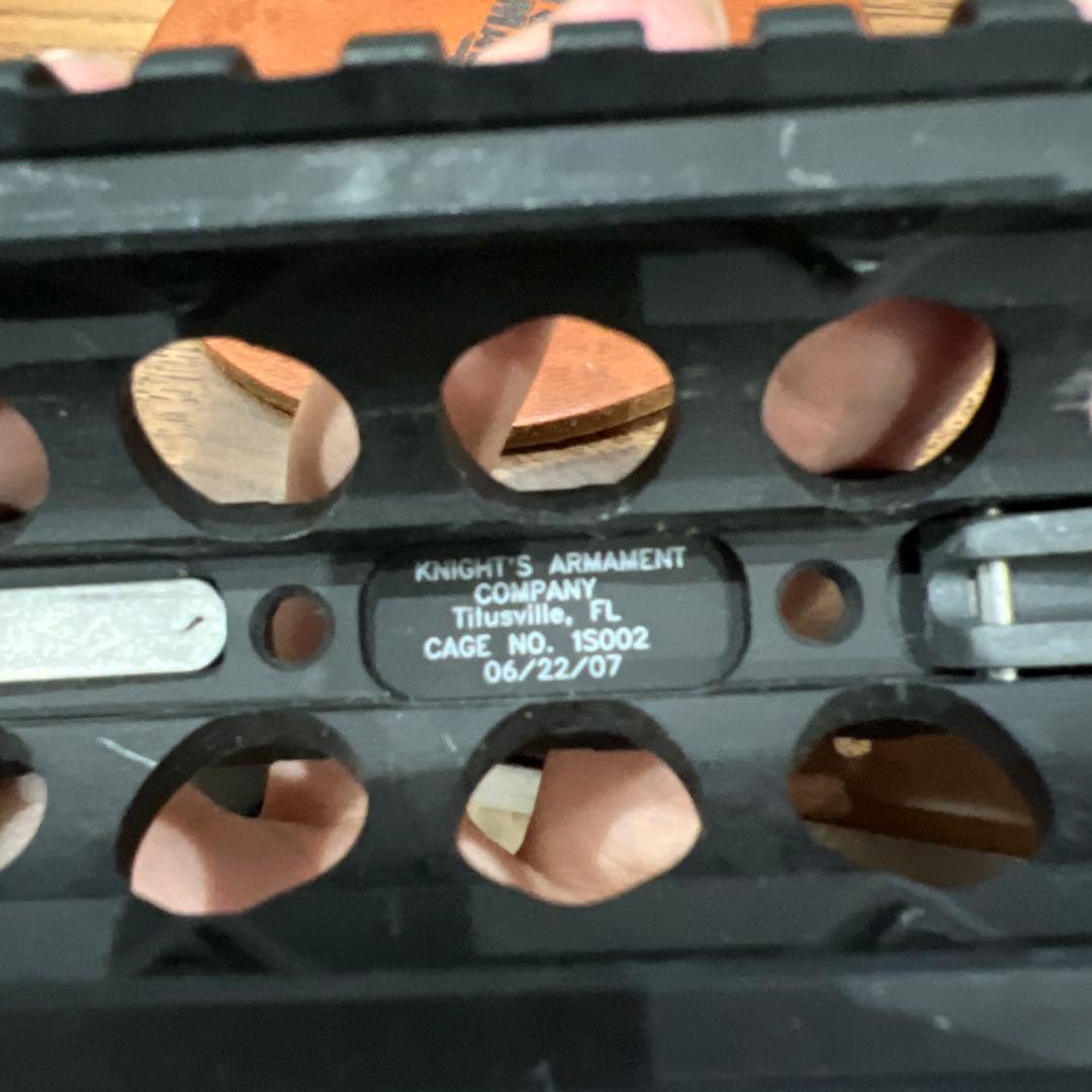 実物　ナイツアーマメント　m4a1 ras