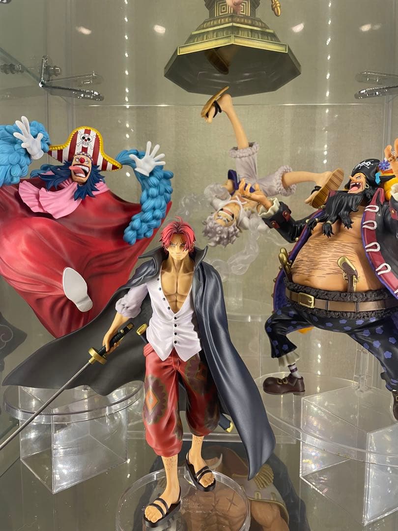 ワンピース フィギュアセット シャンクス バギー 黒ひげ ルフィ