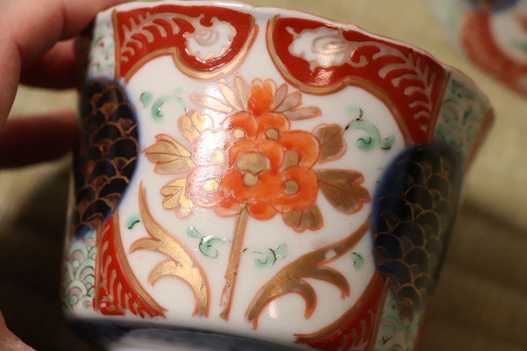 CM57】古伊万里 色絵 小鉢 向付 五客 蕎麦猪口 草花 青海波 丸文 錦