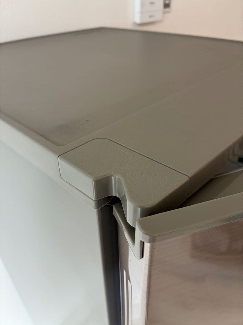 SHARP 冷蔵庫 SJ-D18J-N どっちでもドア