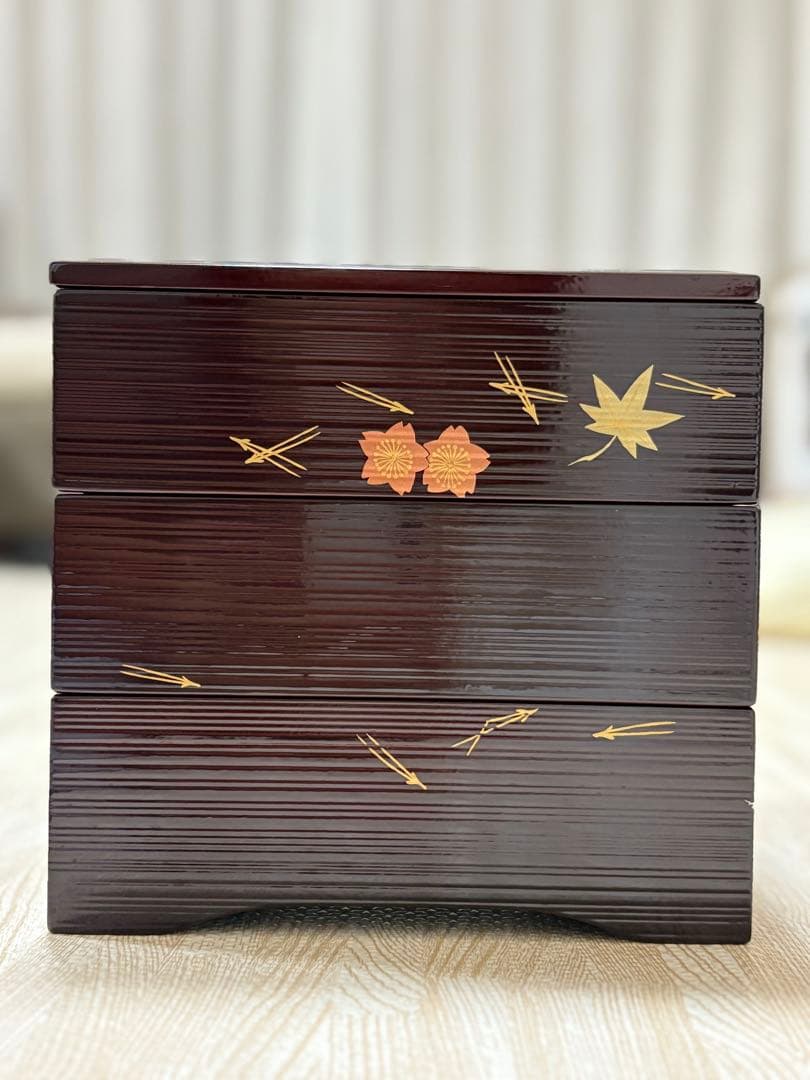三段重箱 漆器 曽根工芸 金箔入り