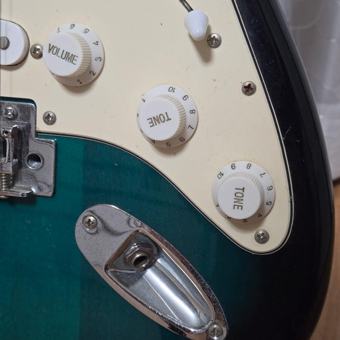 SELDER ST−16 ストラトキャスター エレキギター