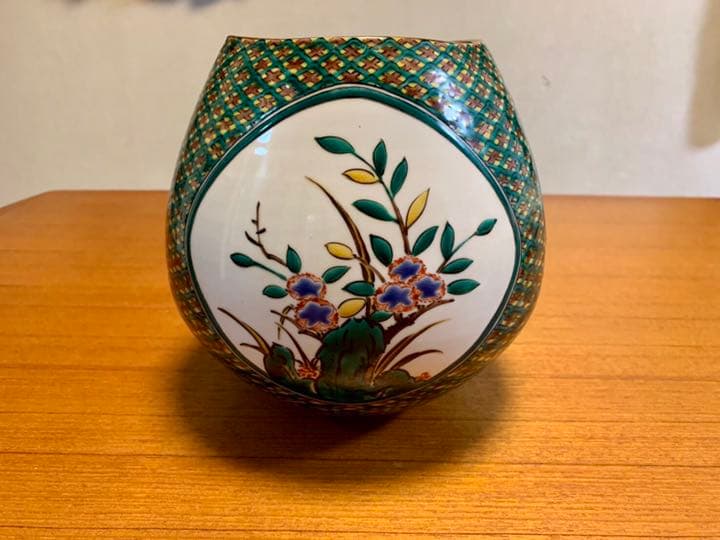 【三ツ井為吉作】九谷焼 色絵花鳥 壺