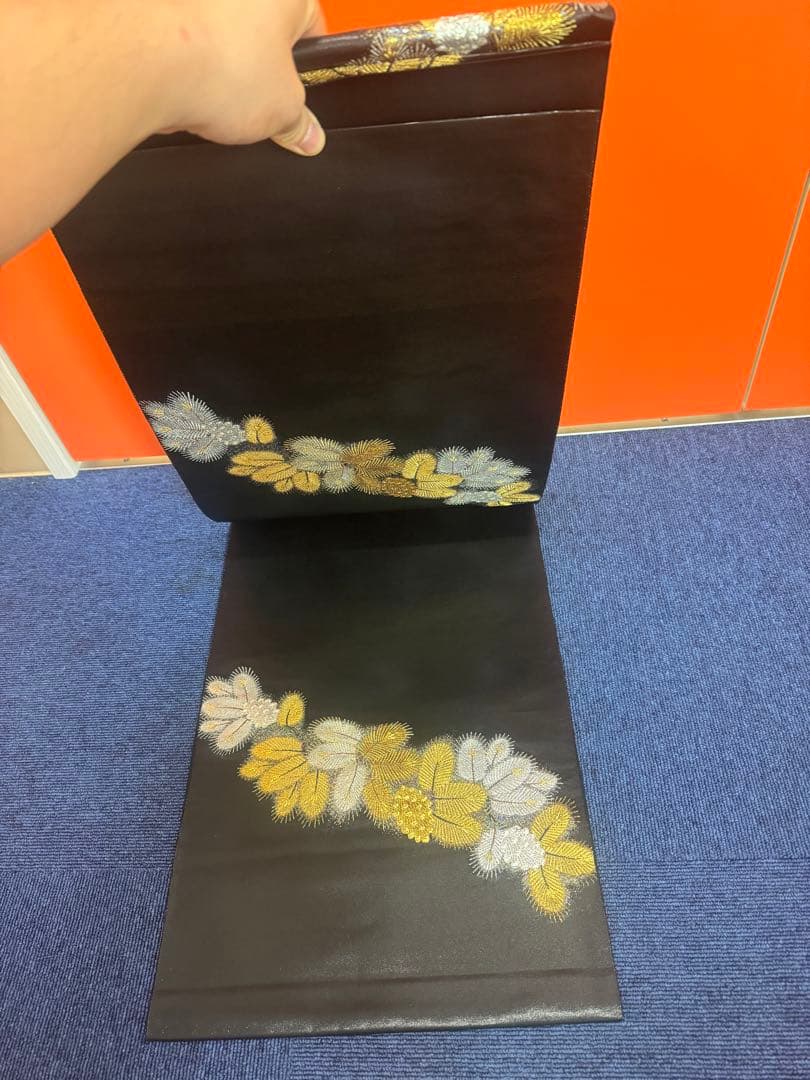 2659袋帯 古代彫金紋 西陣織 金糸 高級上質上品 約440cm 未使用