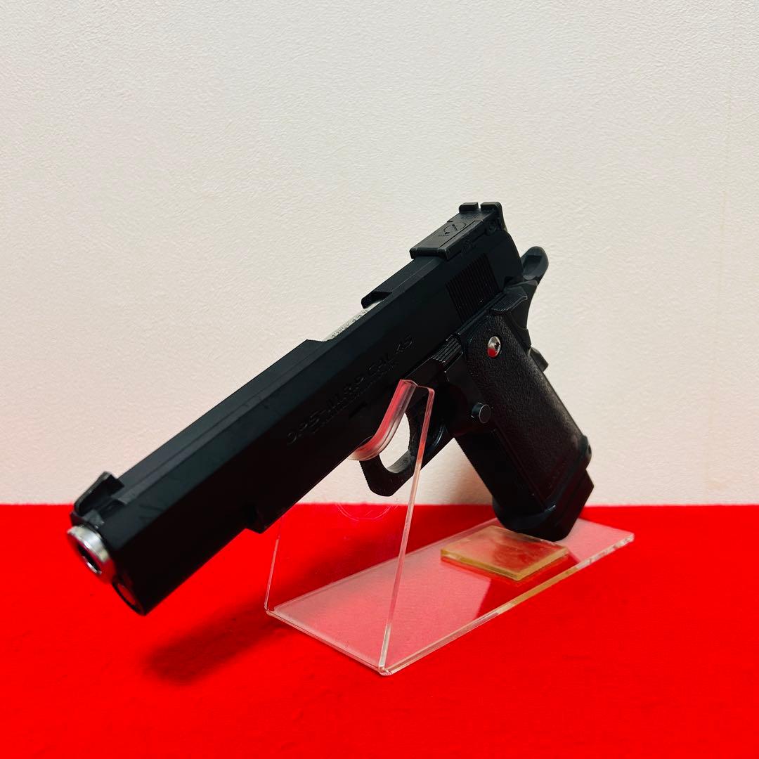 東京マルイ　ハイキャパ5.1 ガスブローバック　マガジン3つ