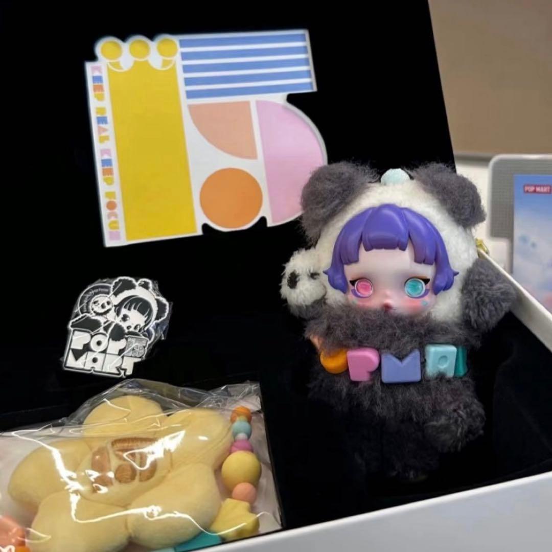 ポップマート15周年記念 従業員限定スカルパンダ SKULLPANDA