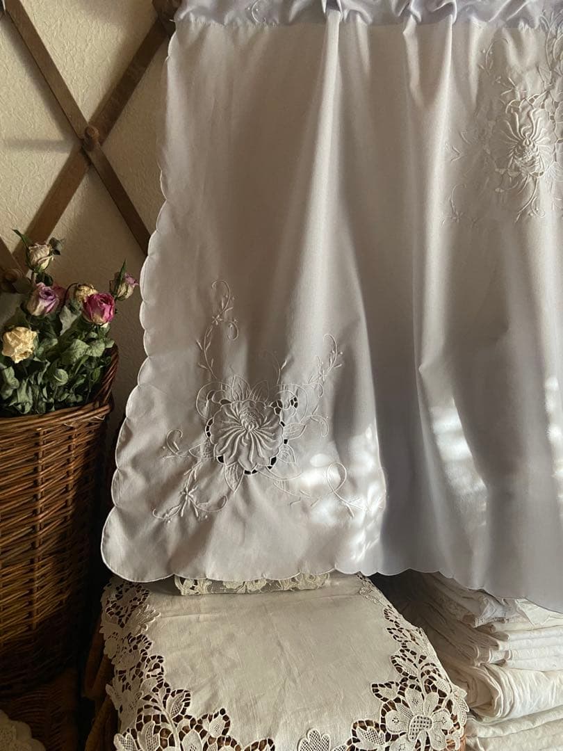 SALEஐ⋆*フランスアンティーク・花柄刺繍カフェカーテン