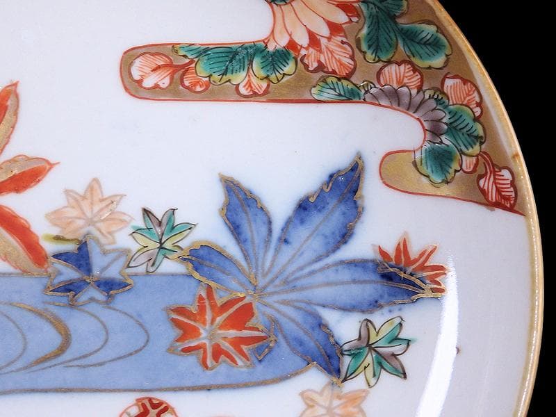 古伊万里　金襴手　竜田川に紅葉の図　５寸皿　C105AS-CZb