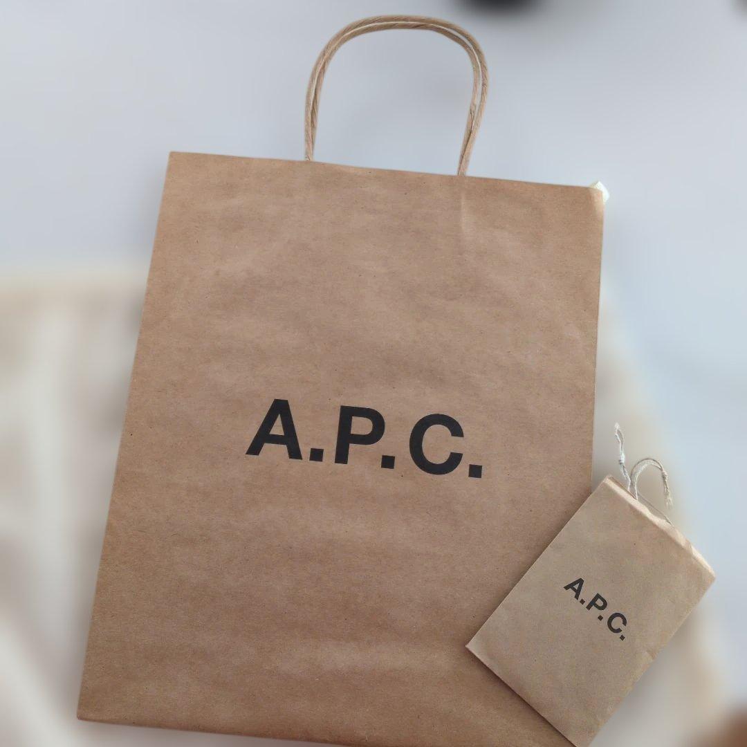 A.P.C. BETTYバック