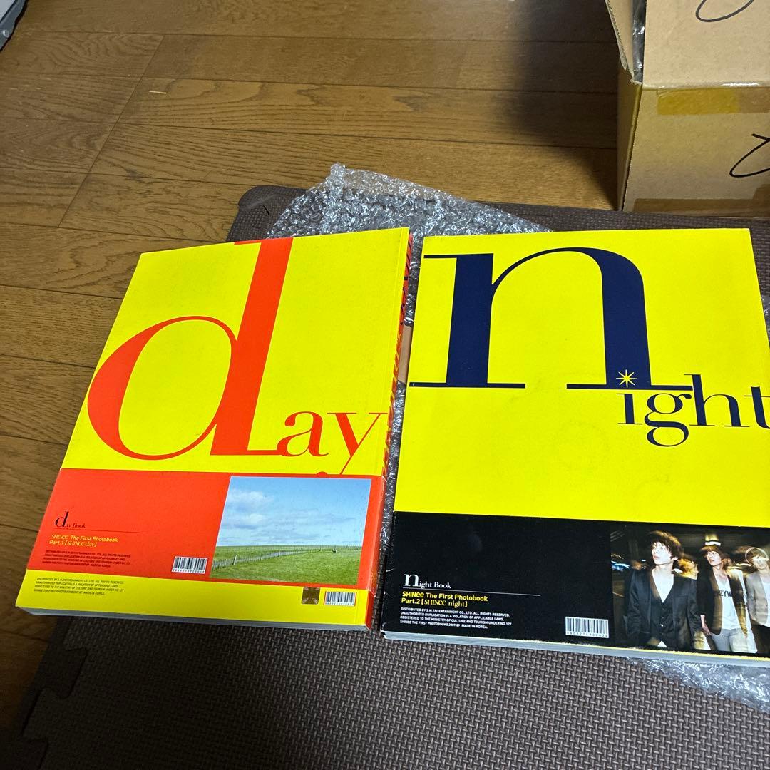 ‼️‼️超希少品5人全員直筆サイン入‼️‼️SHINee シャイニー写真集