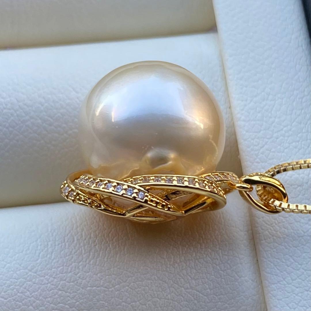 本真珠 南洋白蝶真珠ネックレストップ 15.3mmシャンパンゴールドPT753