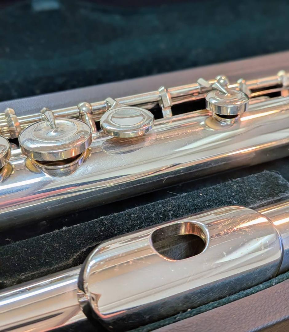 Pearl PF-665E パール フルート 頭部管銀製 吹奏楽 初心者向け