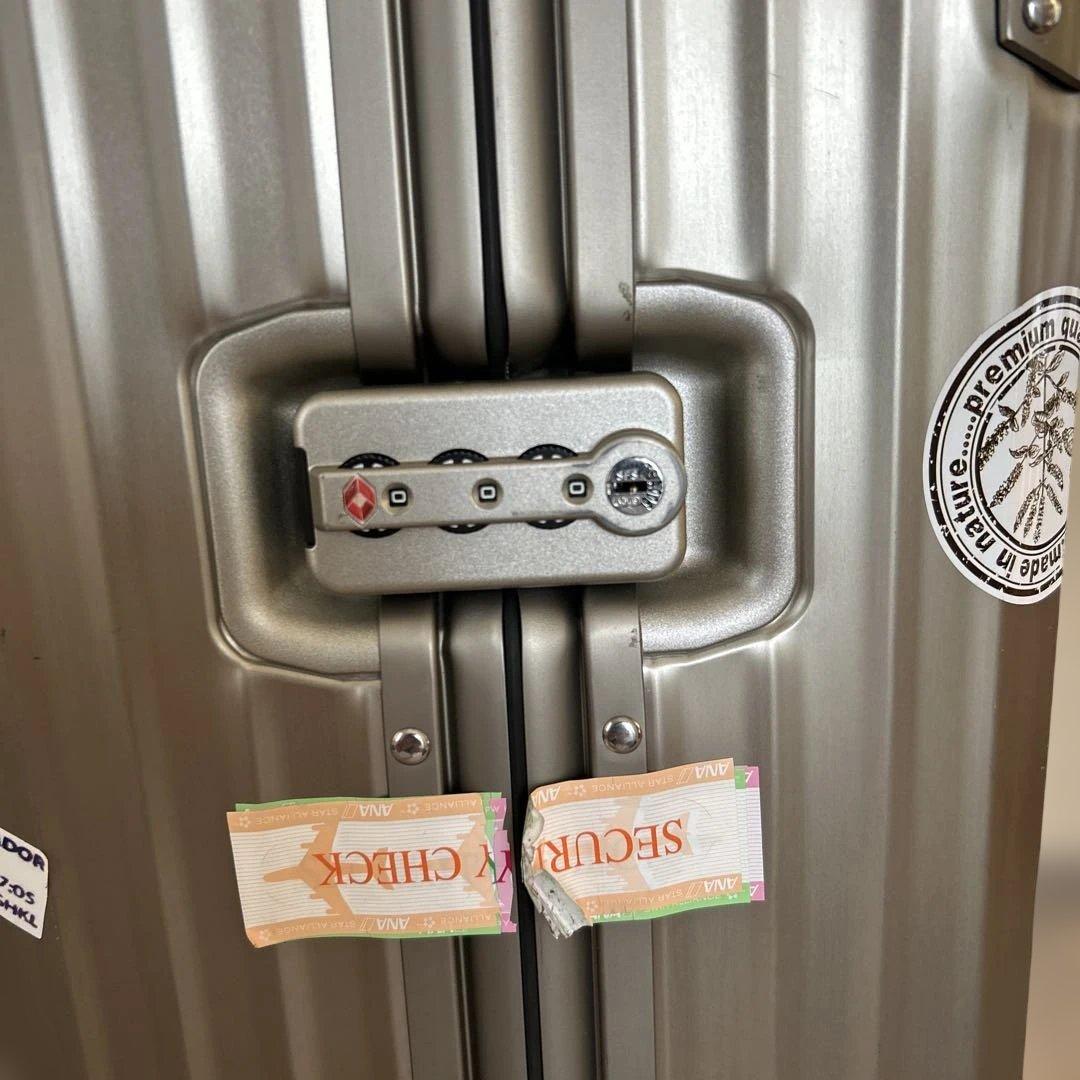 RIMOWAトパーズ チタニウム 104L リモワ トパーズチタニウム スーツ