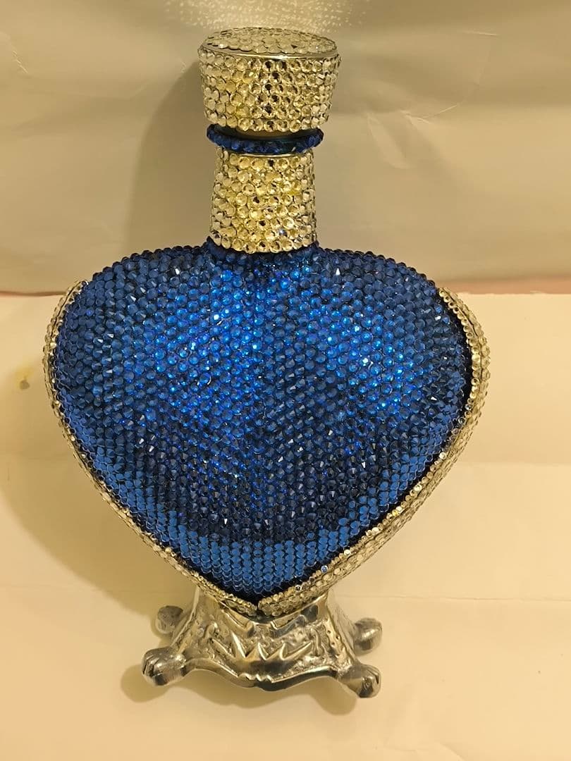ハート型ガラスボトル 青と銀のクリスタル装飾 ハート型ガラスボトル 青と銀のクリスタル装飾
