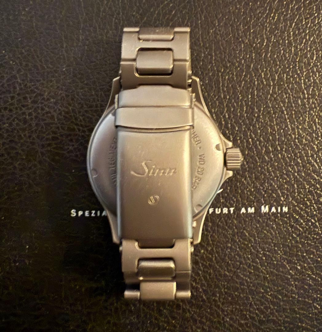 Sinn 856.B ジン オーバーホール済み オプションナイロストラップ付き