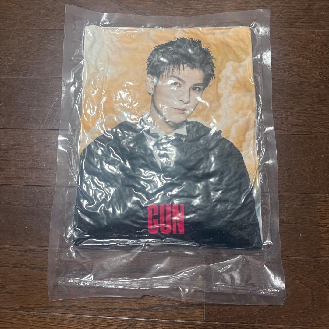 三代目 KINGDOM ELLY 会場限定カプセル レア クッション ✨️激レア