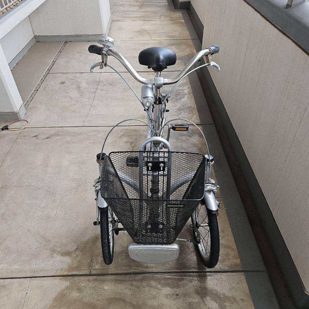 【mimiさま専用】ブリヂストン 三輪車前二輪自転車「ミンナ」 です。