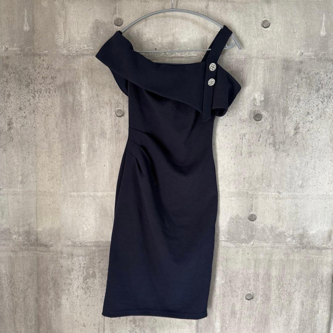 Veautt ヴュート 【XS】 オフショルダー　タイトドレス　ネイビー