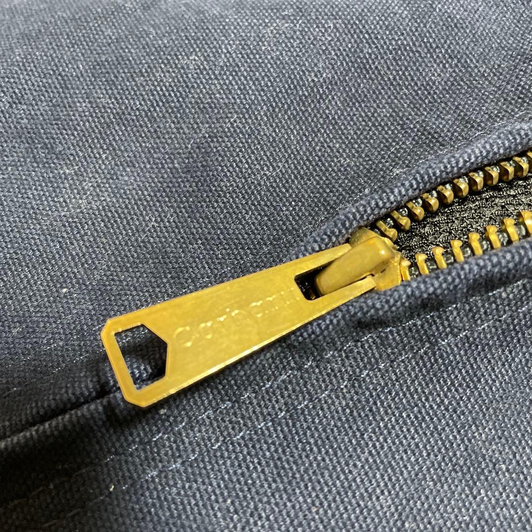 Carhartt フード付きジャケット ネイビー