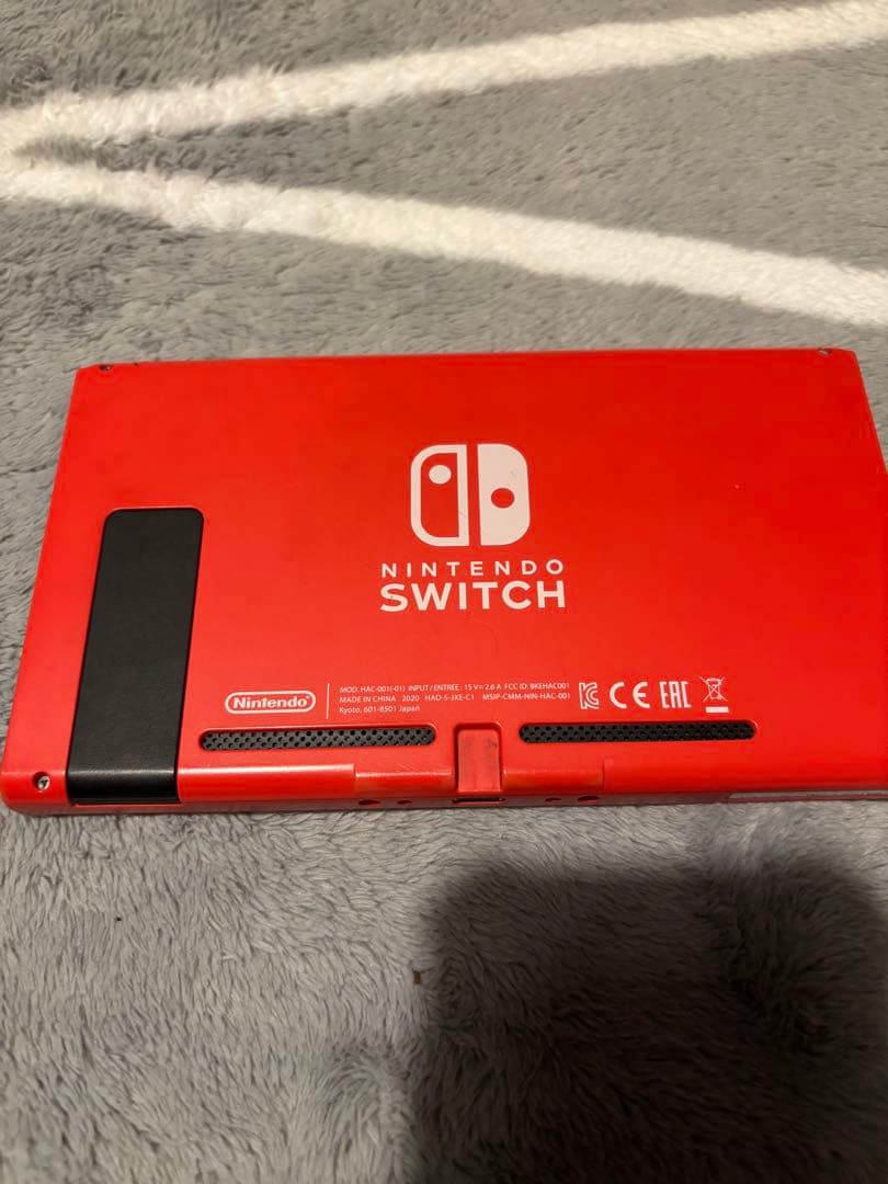 レッド Nintendo Switch 本体　ジャンク