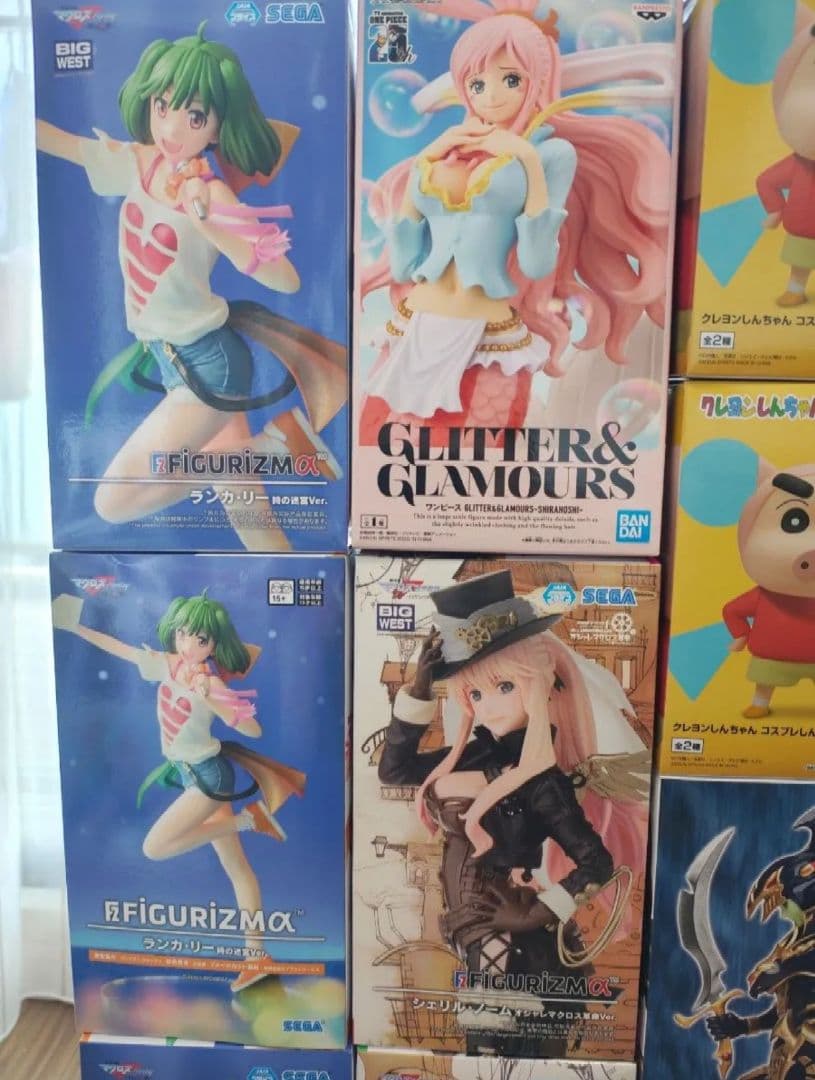 フィギュアまとめ売り　マクロス　ワンピース　鬼滅の刃　遊戯王　クレヨンしんちゃん