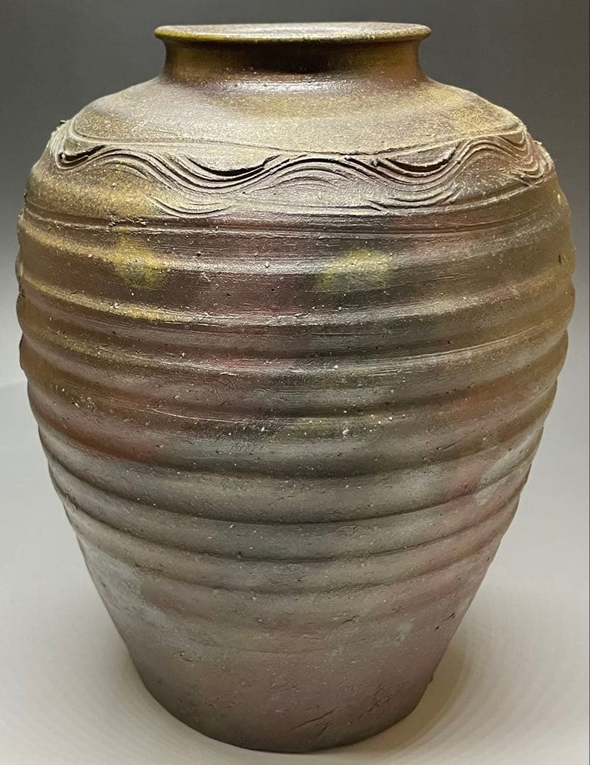 古備前　波状文壺　箱付　X593