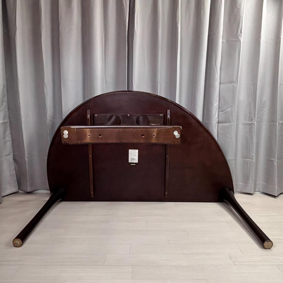 カリモク　半円　ダイニングテーブル