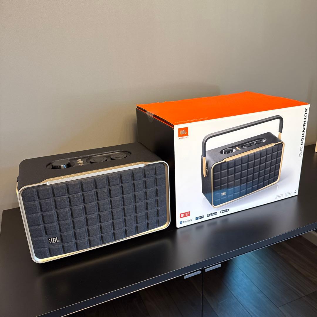 【美品】 JBL Authentics 300 Bluetoothスピーカー JBL ( ジェービーエル ) JBL Authentics 300 Bluetoothスピーカー 送料