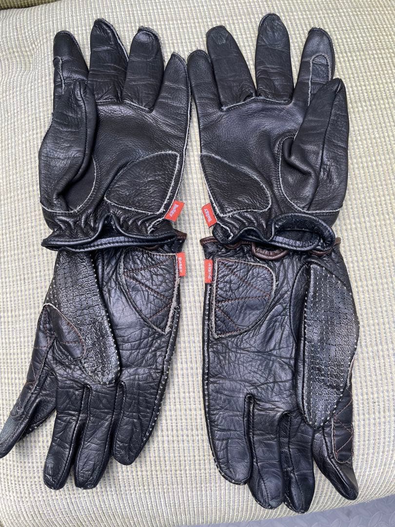 平安泰山堂作 注ぎ口下に「泰山堂造」持ち手金銀象嵌 鉄瓶 1475g