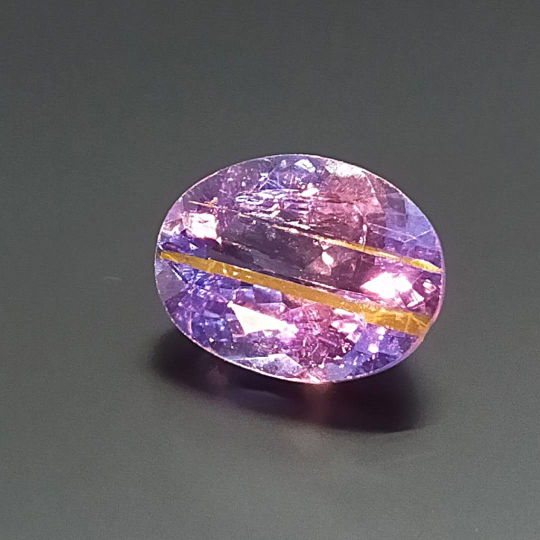 タンザニア/メレラニ鉱山】チューブインクルージョン入りタンザナイト