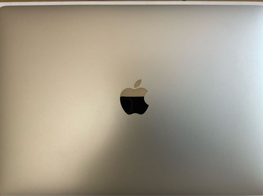 ジャンク品 MacBook Air 2020 シルバー M1/8GB/512GB