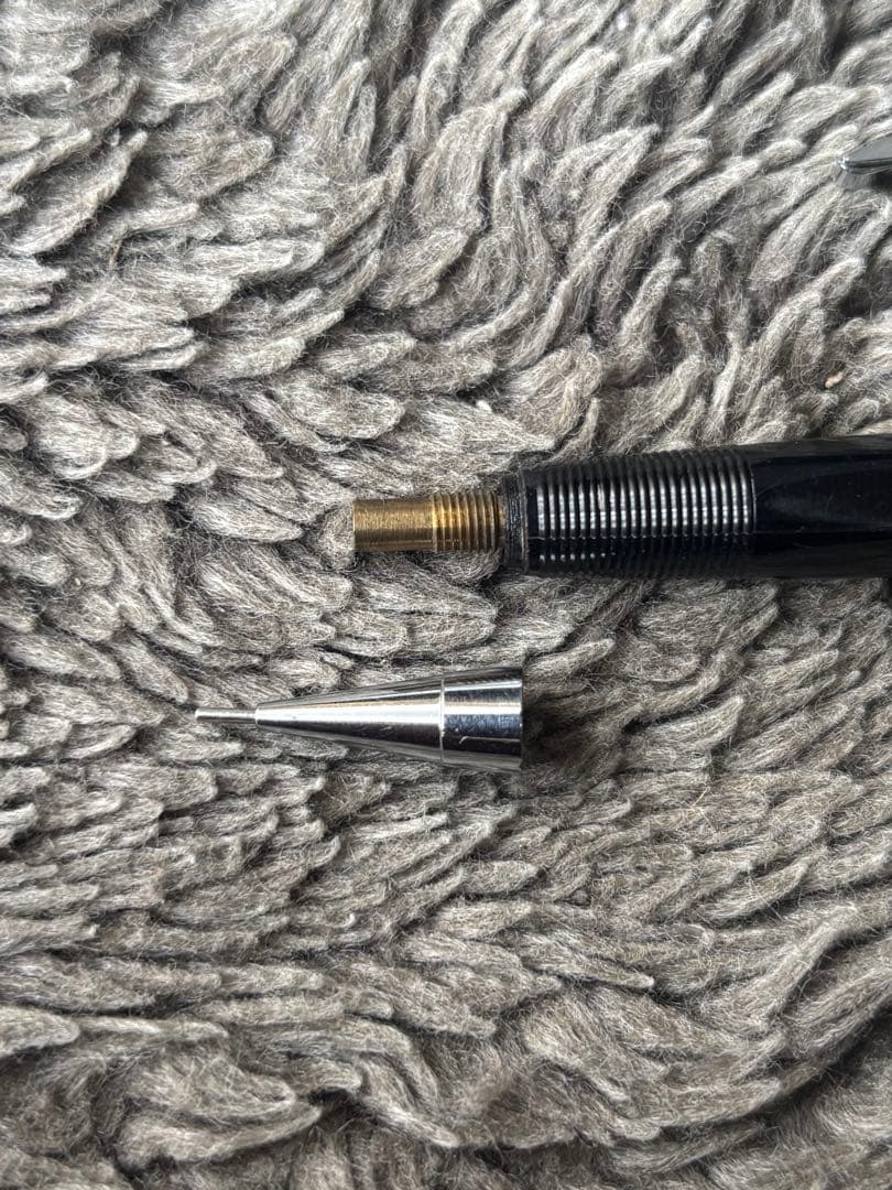 ペンテル　graph 廃盤　シャーペン