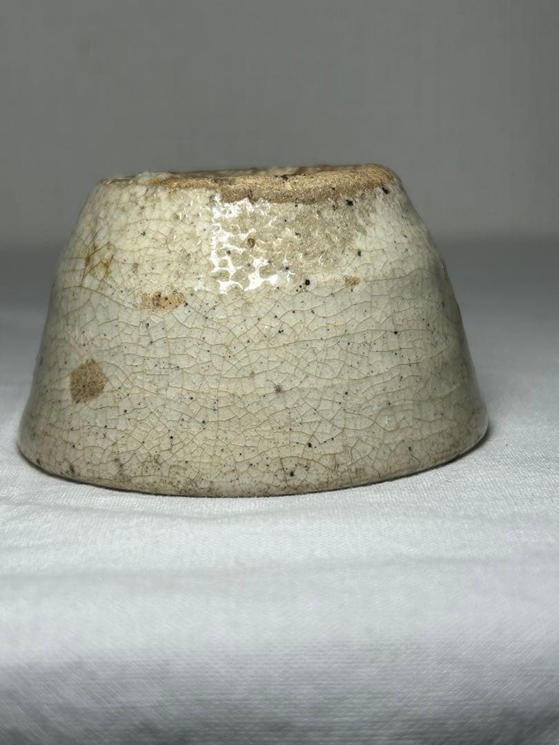 李朝 白磁 ぐい呑み 本時代